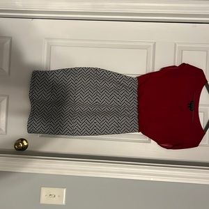 Enfocus dress- red top and black and white bottom. Size 6.